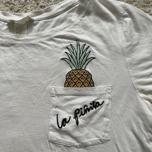 Graphic tee - la piñita